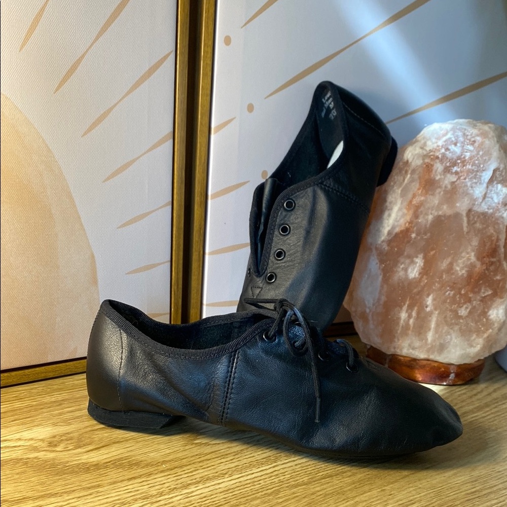 Leo’s Dancewear Black Jazz Dance Shoes New in box